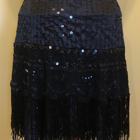 le chateau Skirt - Picture 3 of 6